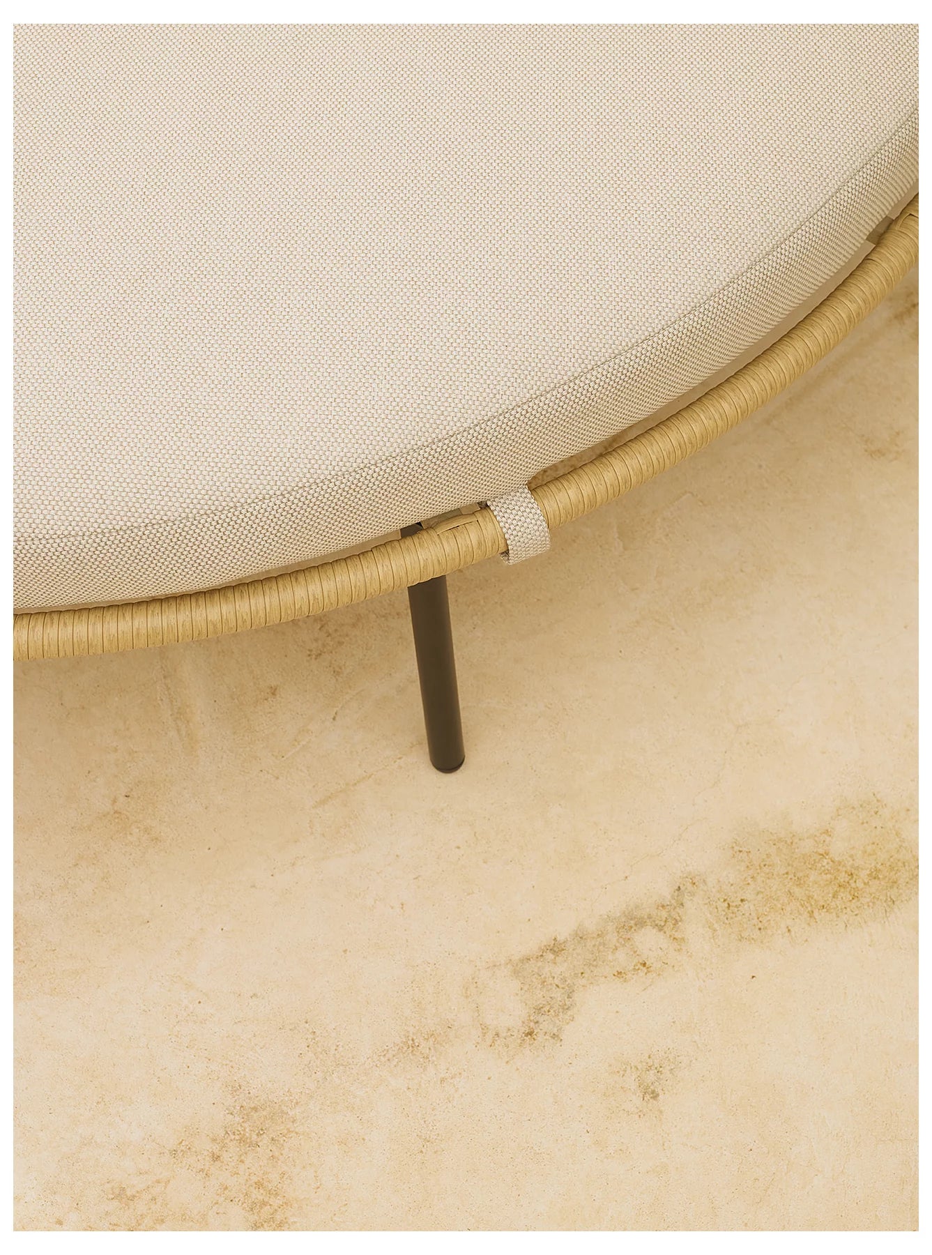 Beige Mykonos Daybed