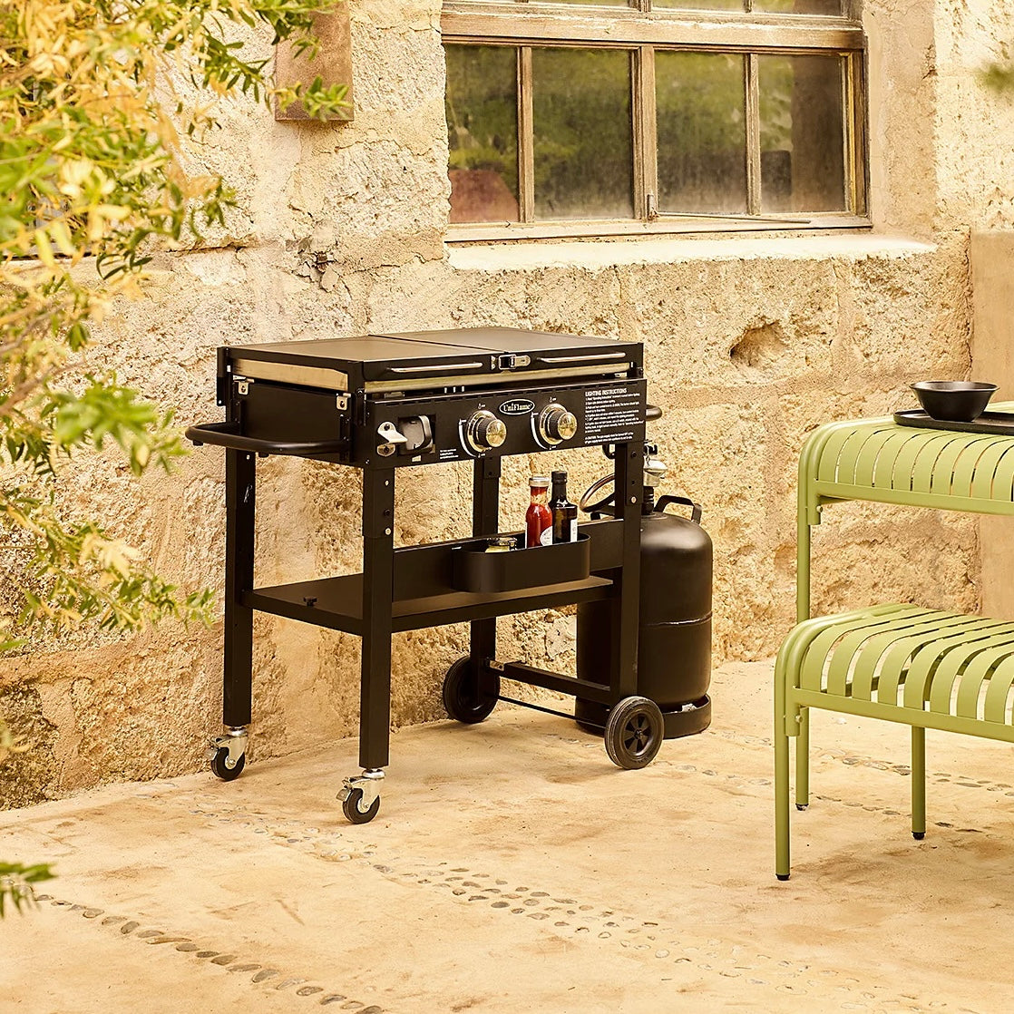 Black Uniflame 2 Burner Gas Griddle BBQ