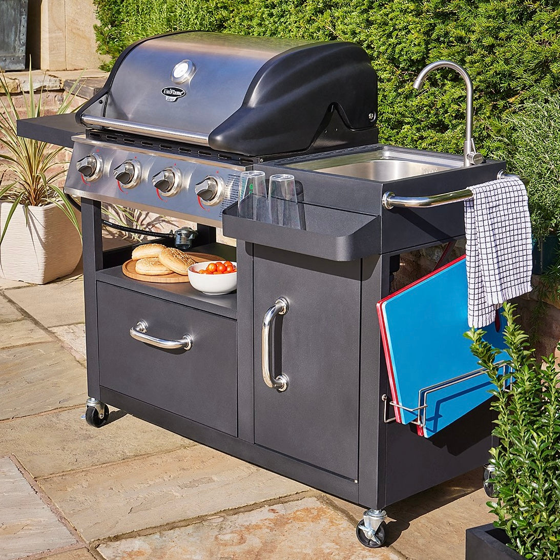 Uniflame 4 Burner Gas BBQ with Kitchen Unit