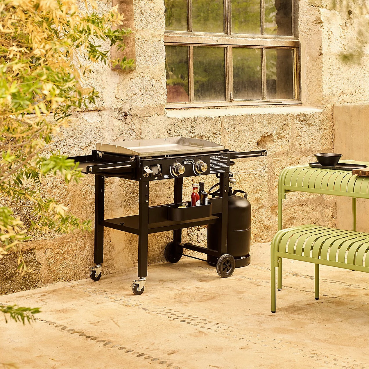 Black Uniflame 2 Burner Gas Griddle BBQ