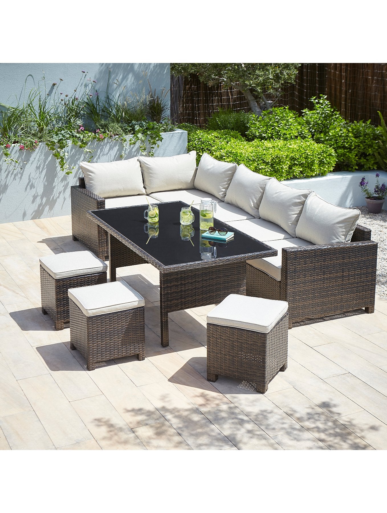 Linen Corner Group Garden Dining Set